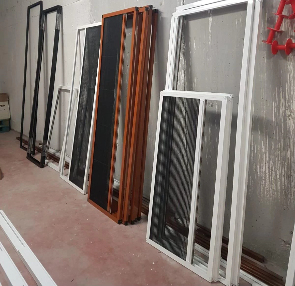 Alanya Sineklik Fiyatları | Pencere ve Kapı Sineklik Sistemleri